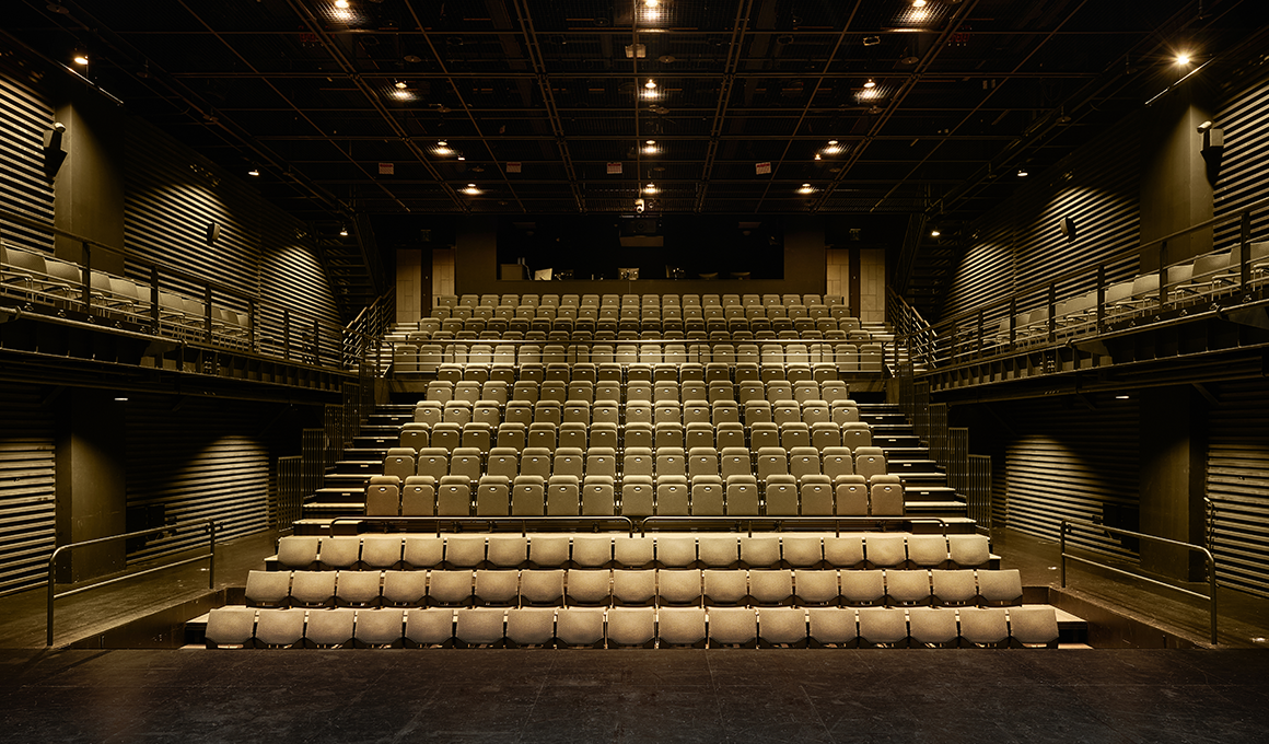 Sejong S Theater front image
