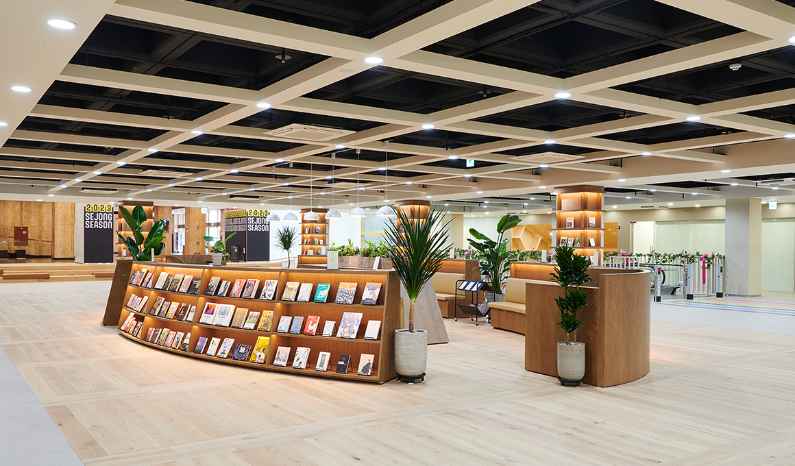 Sejong Lounge interior image2