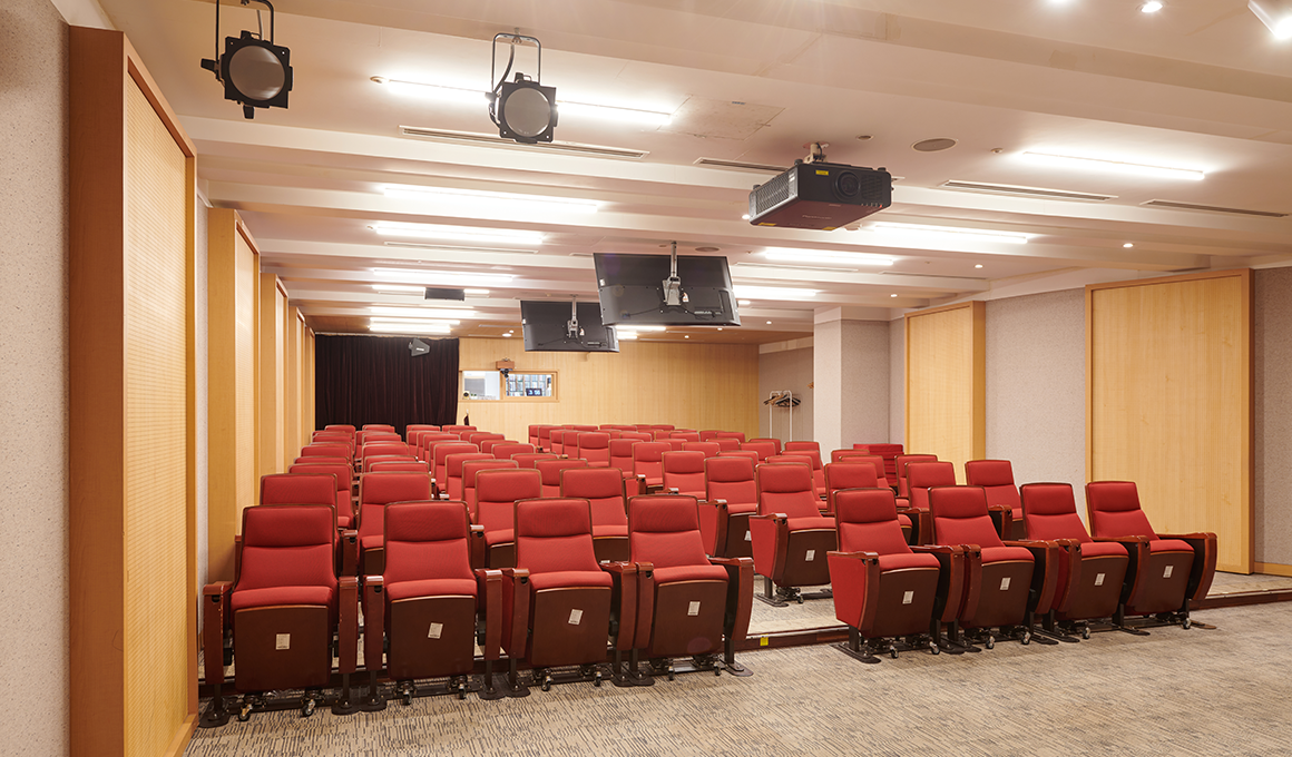 Lecture Room 1 (Square Hall) front image
